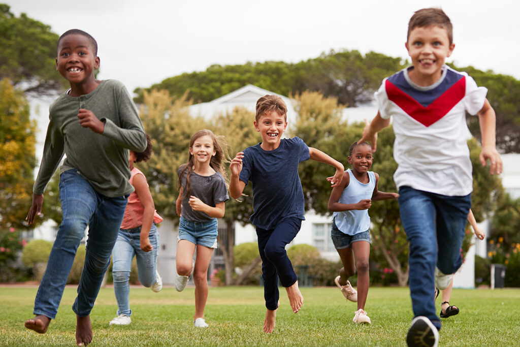 Outdoor Play For Epic Motor Skill-Building